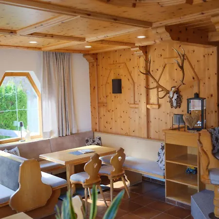 Waldhaus Talblick Inn