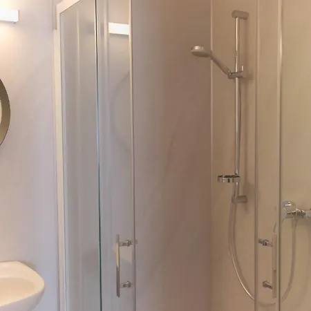 Waldhaus Talblick Han/Misafirhane *