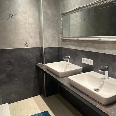 Waldhaus Talblick Han/Misafirhane