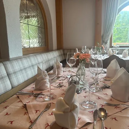 Waldhaus Talblick Han/Misafirhane Biberwier