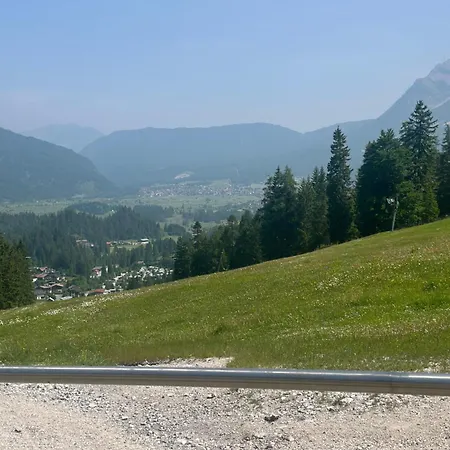 Waldhaus Talblick 宾馆