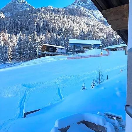 Waldhaus Talblick Han/Misafirhane Biberwier