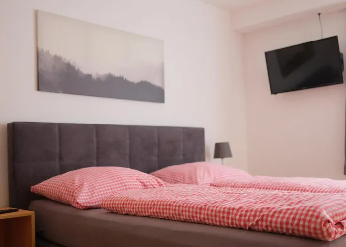 Värdshus Waldhaus Talblick *