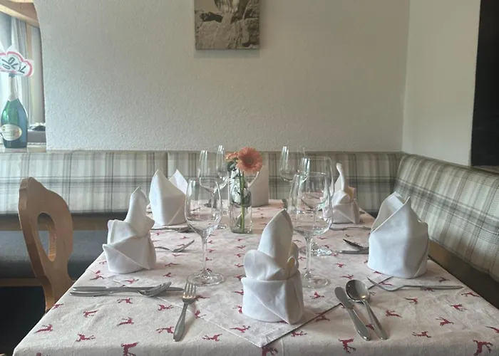 Waldhaus Talblick 여관 비버위어