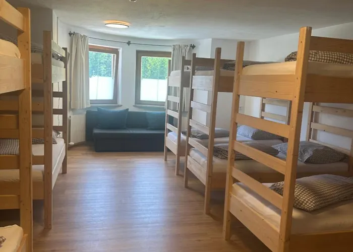 Waldhaus Talblick 여관